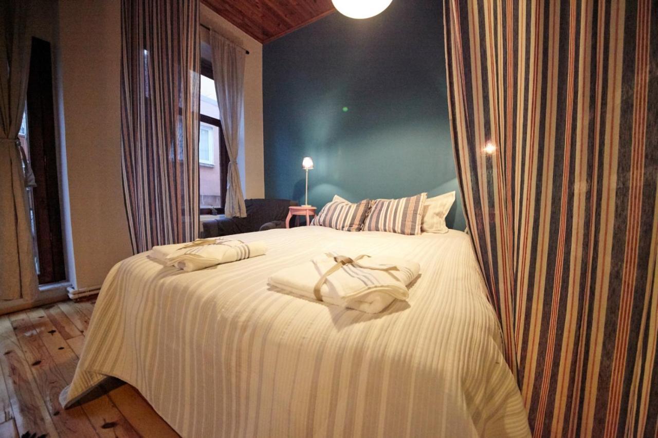 Studio At The Heart Of Taksim Apartment Istanbul Bagian luar foto